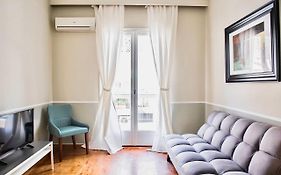 QR #Isabelle - Cozy & Bright City Center Apartment
